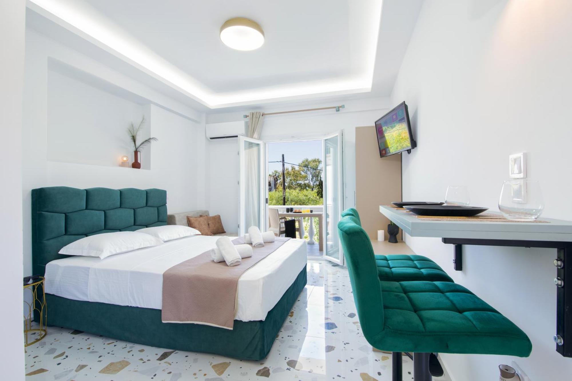 Anais Luxury Living - By Corfuescapes *